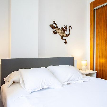 מדריד Apartamentos Adelfas מראה חיצוני תמונה