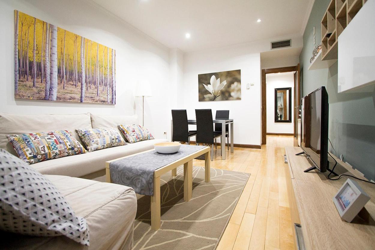 מדריד Apartamentos Adelfas מראה חיצוני תמונה