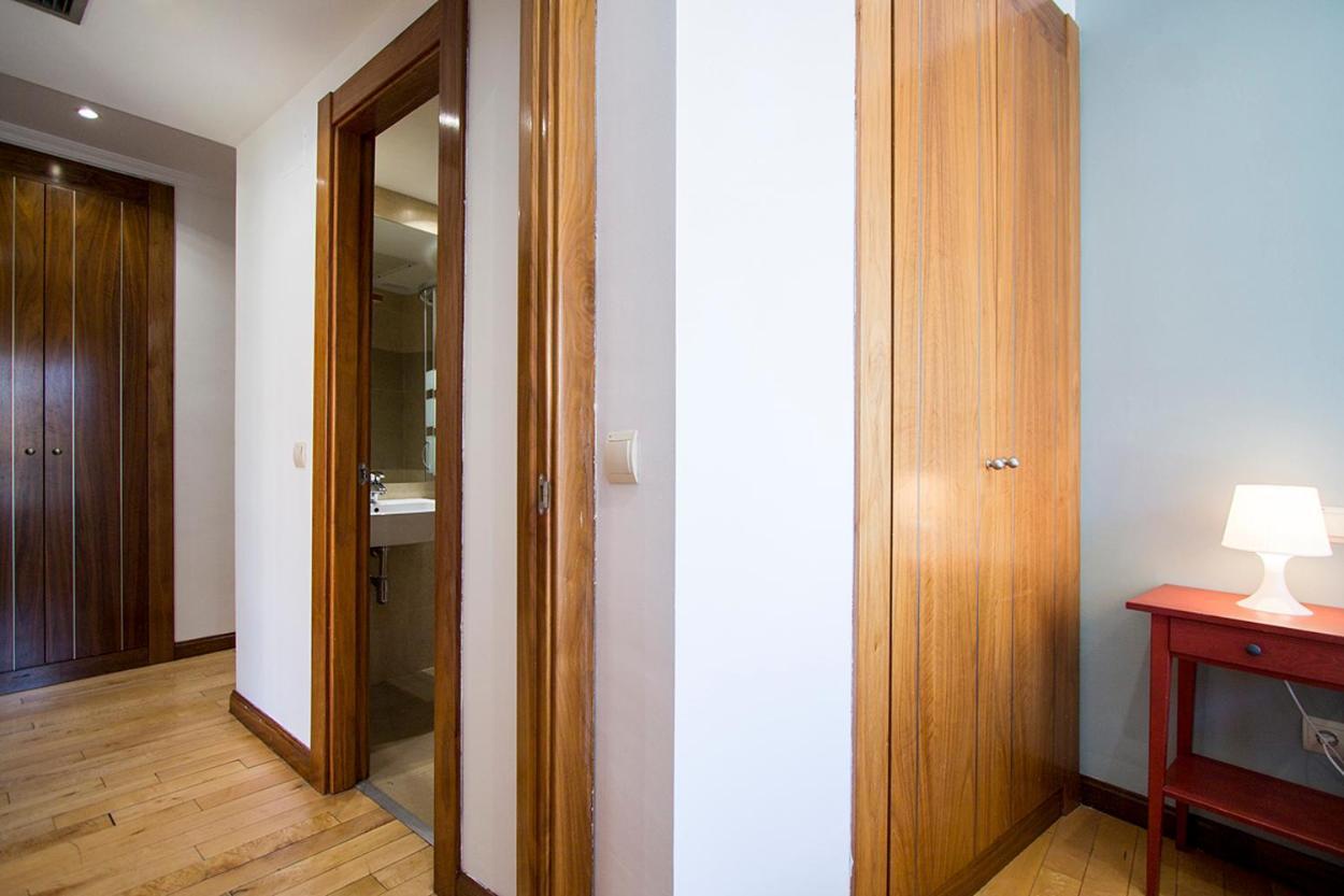 מדריד Apartamentos Adelfas מראה חיצוני תמונה