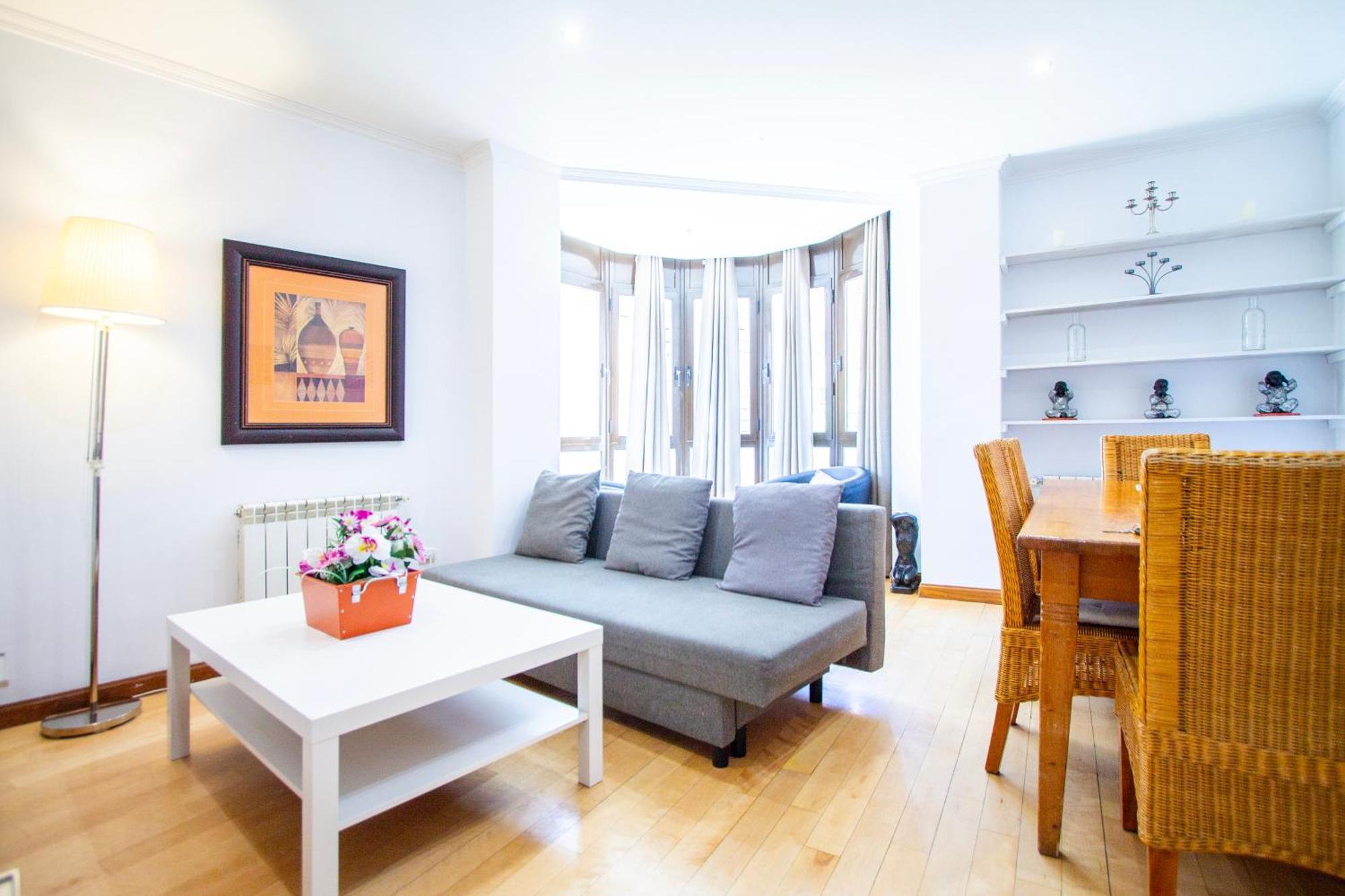 מדריד Apartamentos Adelfas מראה חיצוני תמונה
