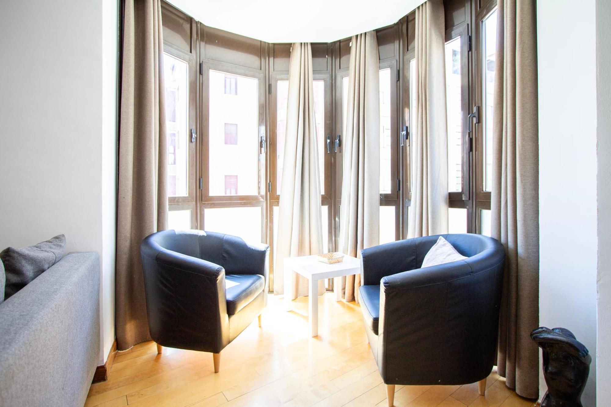 מדריד Apartamentos Adelfas מראה חיצוני תמונה