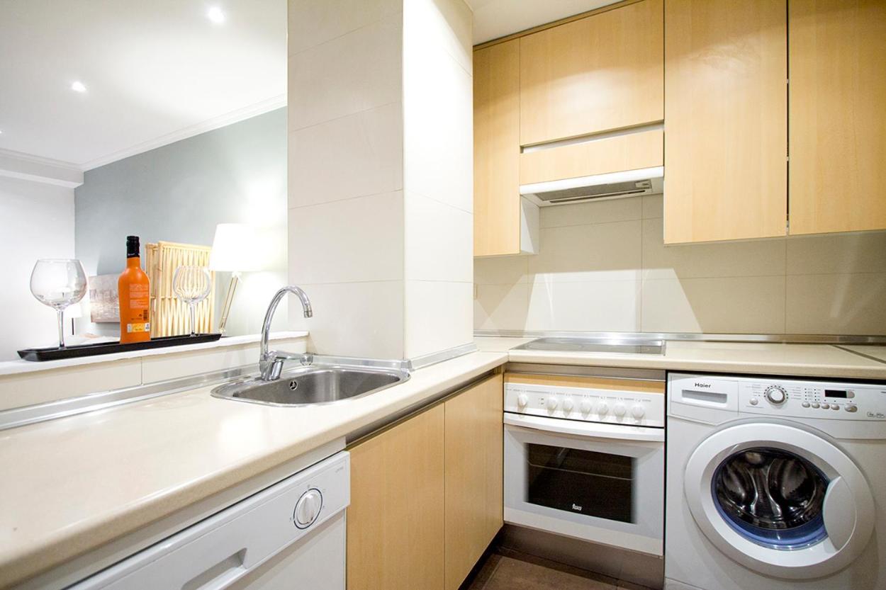 מדריד Apartamentos Adelfas מראה חיצוני תמונה