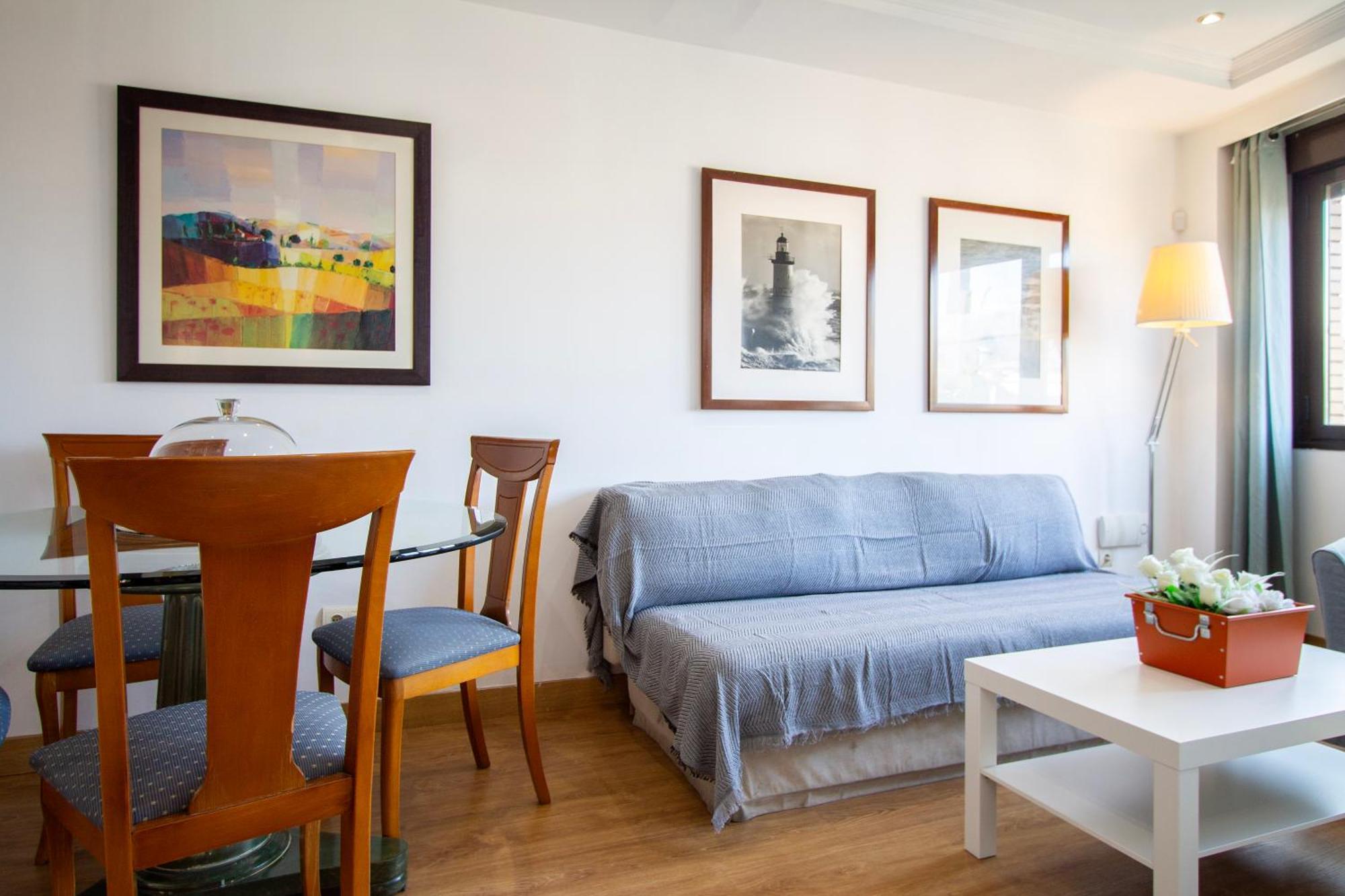 מדריד Apartamentos Adelfas מראה חיצוני תמונה