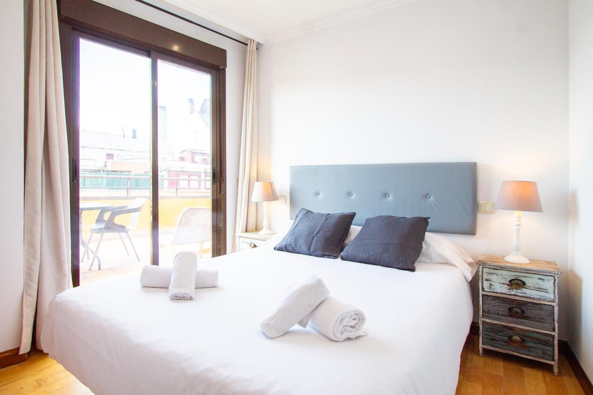 מדריד Apartamentos Adelfas מראה חיצוני תמונה