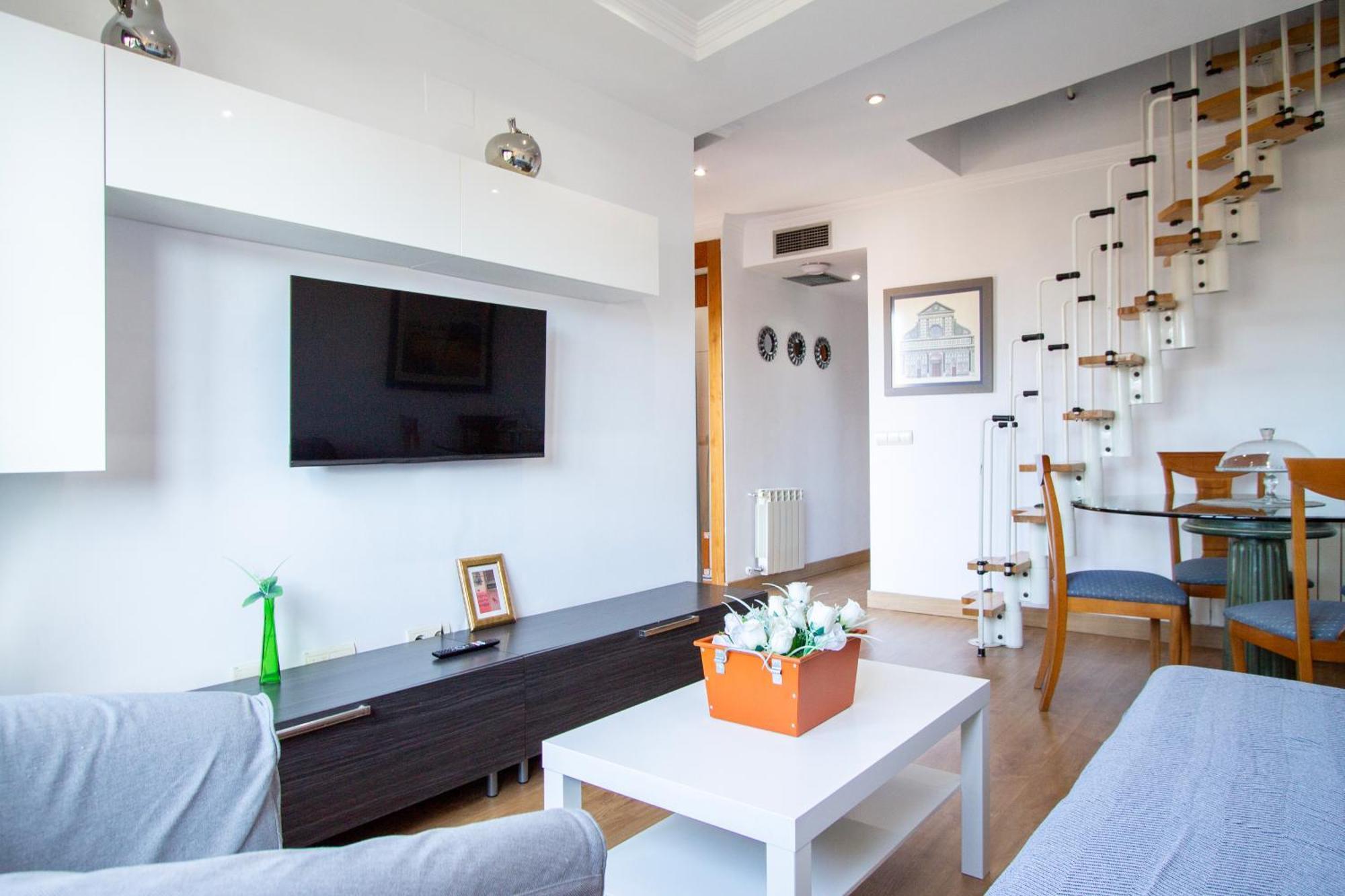 מדריד Apartamentos Adelfas מראה חיצוני תמונה