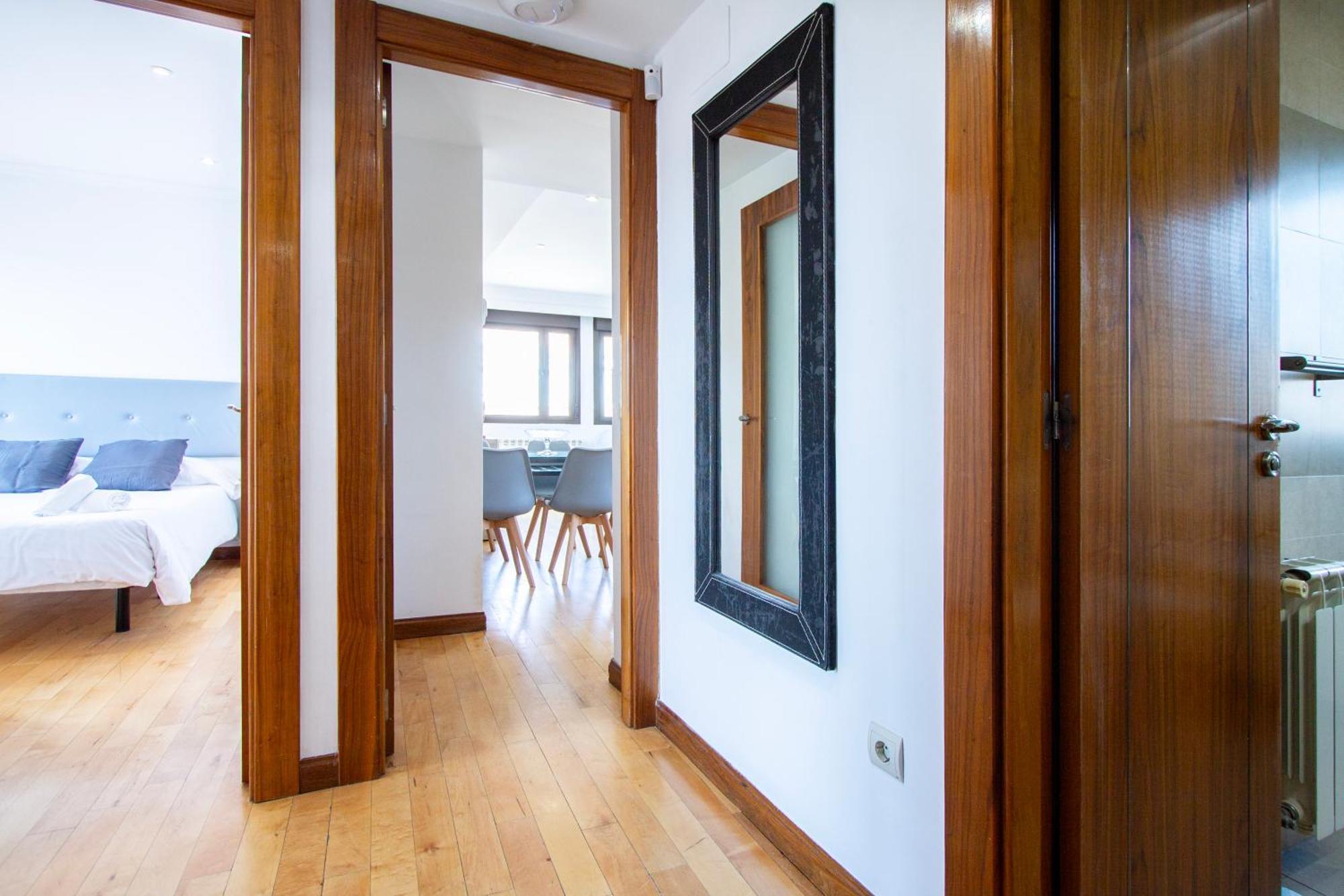 מדריד Apartamentos Adelfas מראה חיצוני תמונה