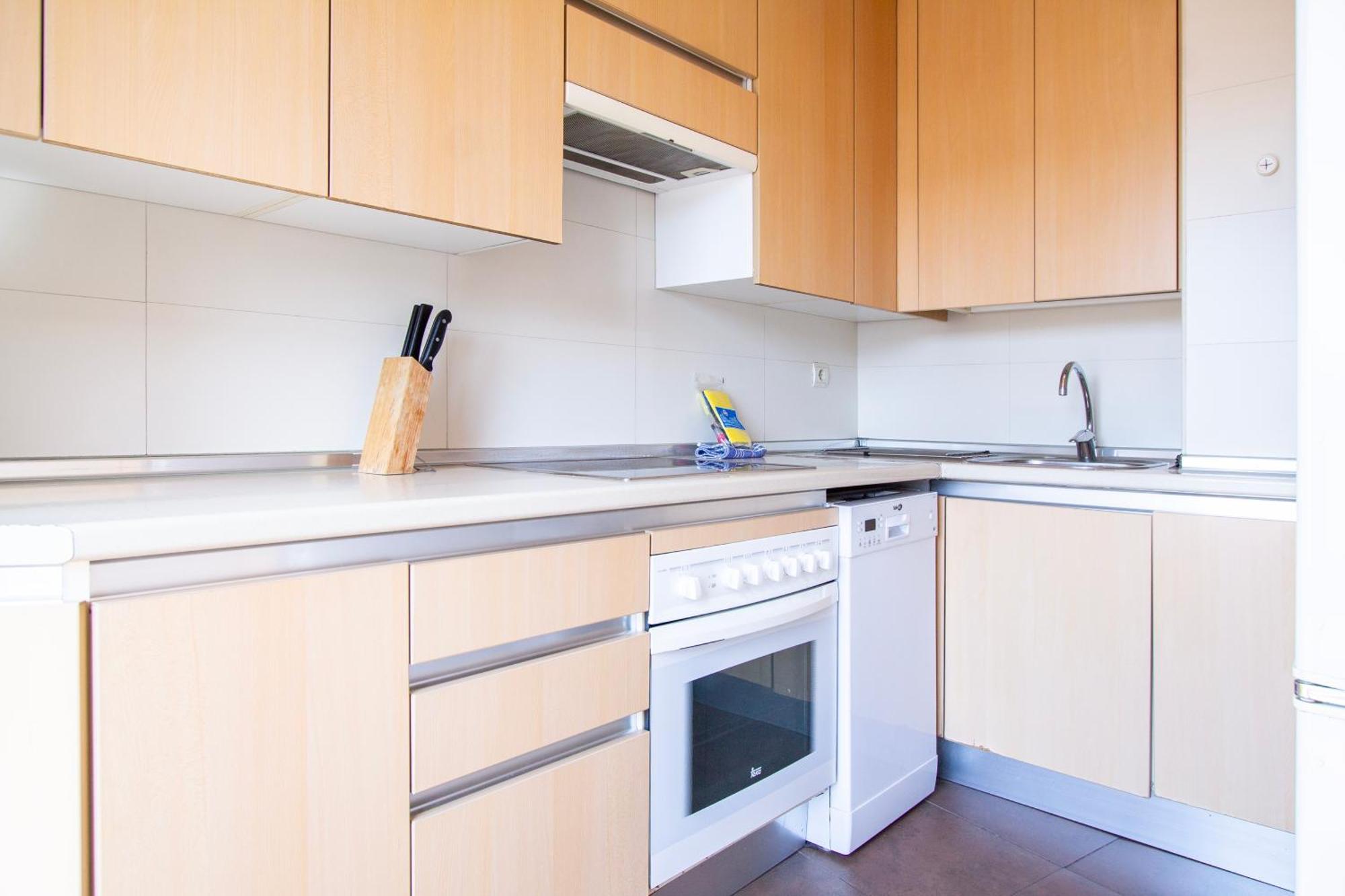 מדריד Apartamentos Adelfas מראה חיצוני תמונה