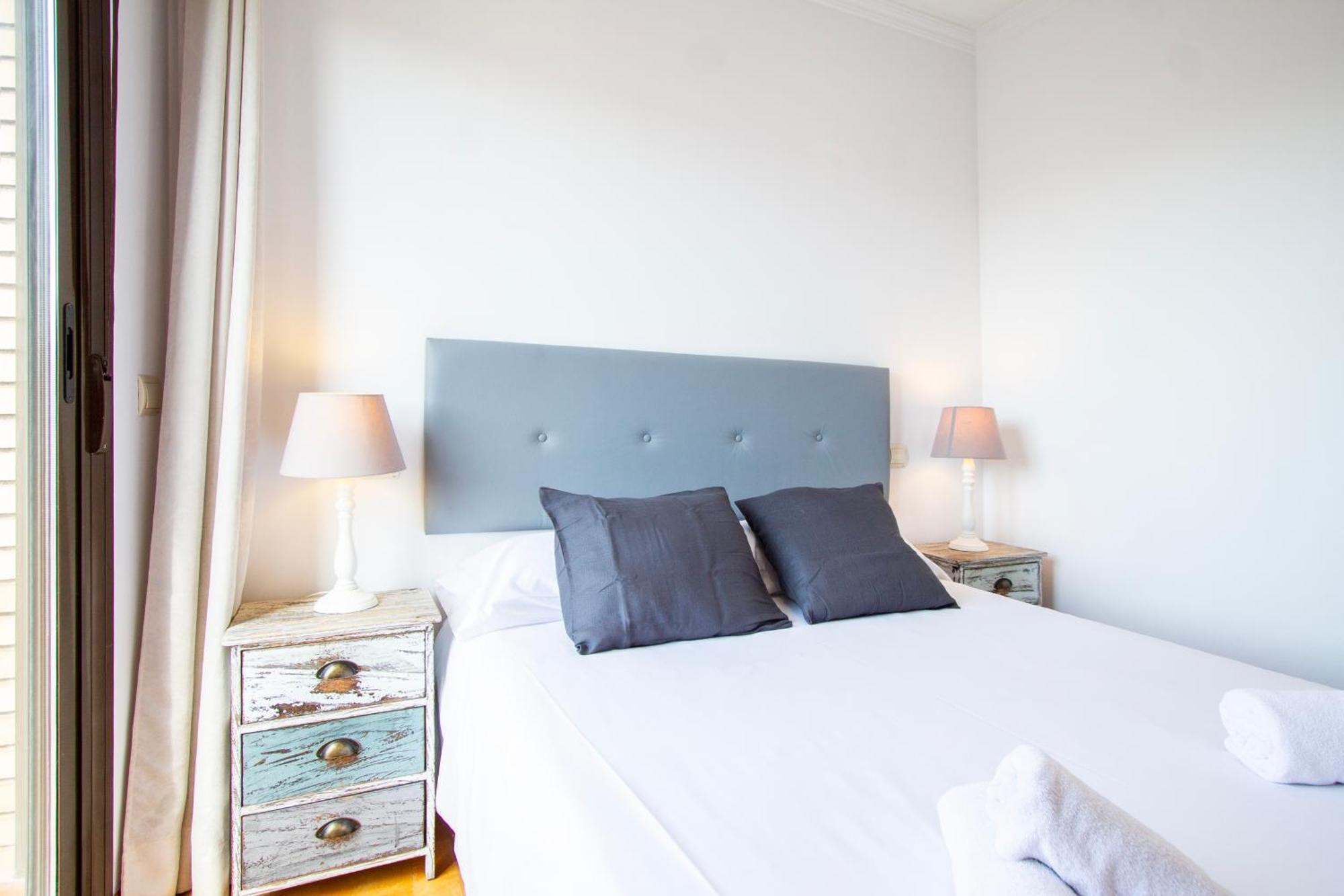 מדריד Apartamentos Adelfas מראה חיצוני תמונה