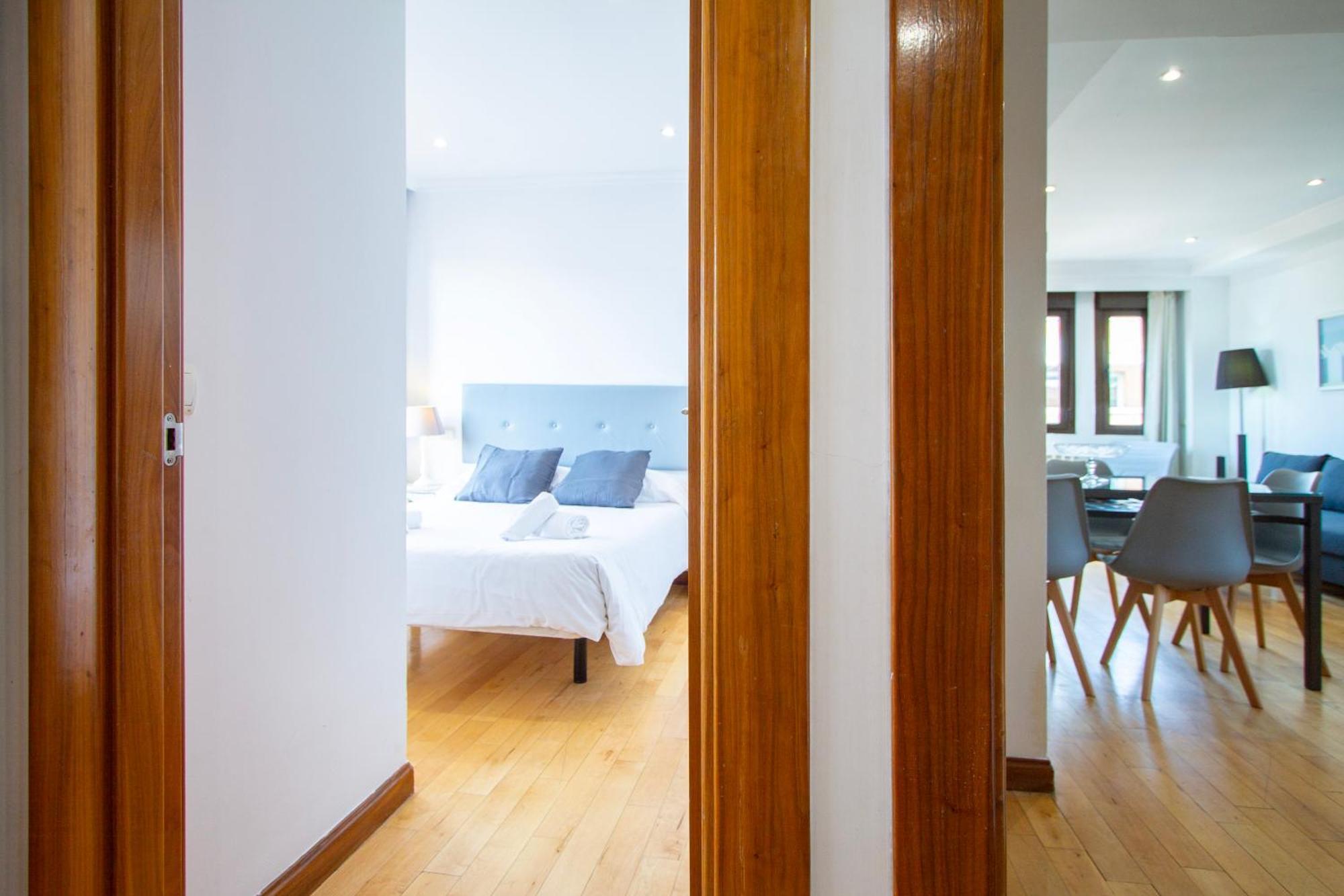 מדריד Apartamentos Adelfas מראה חיצוני תמונה