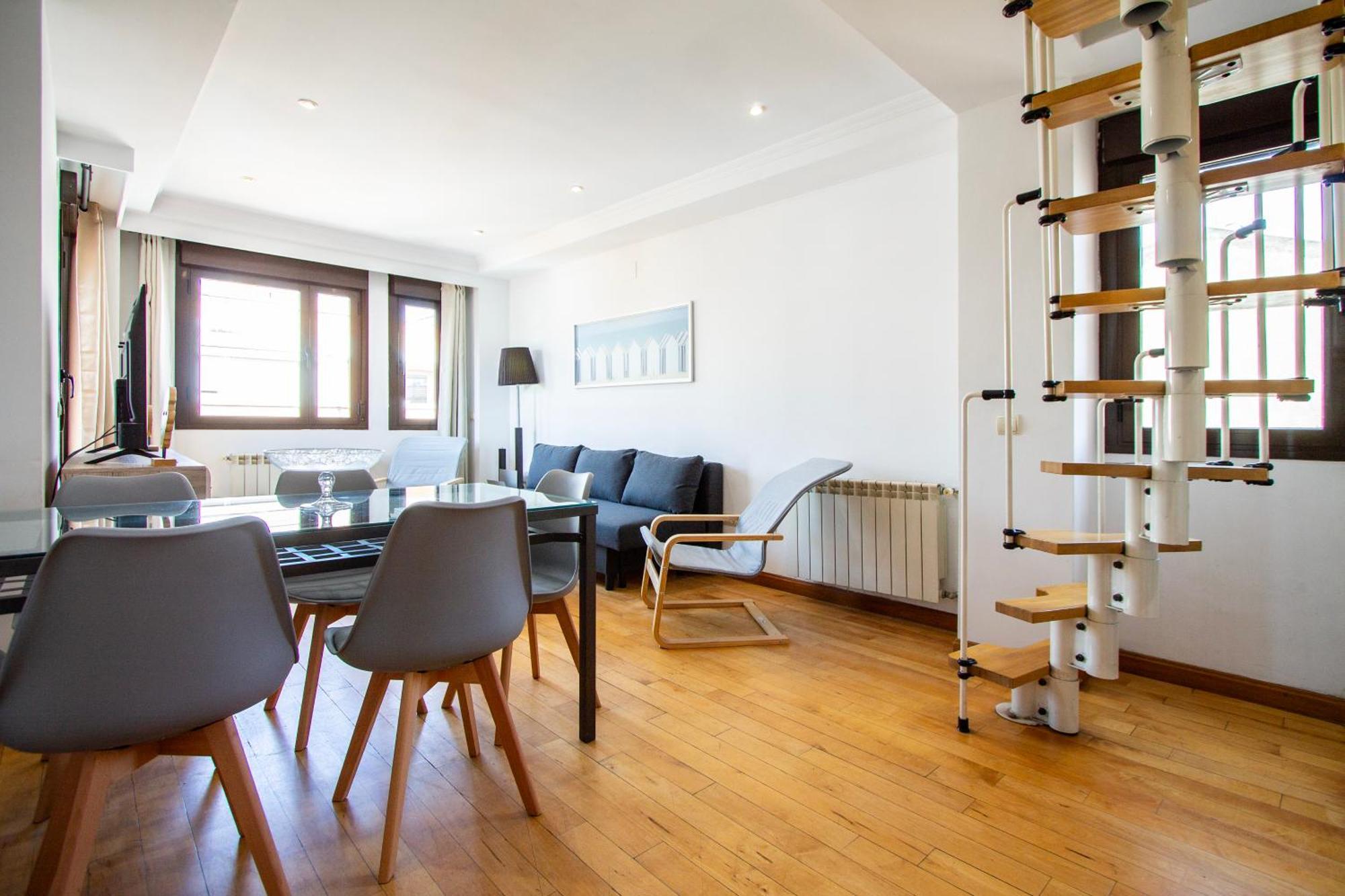 מדריד Apartamentos Adelfas מראה חיצוני תמונה